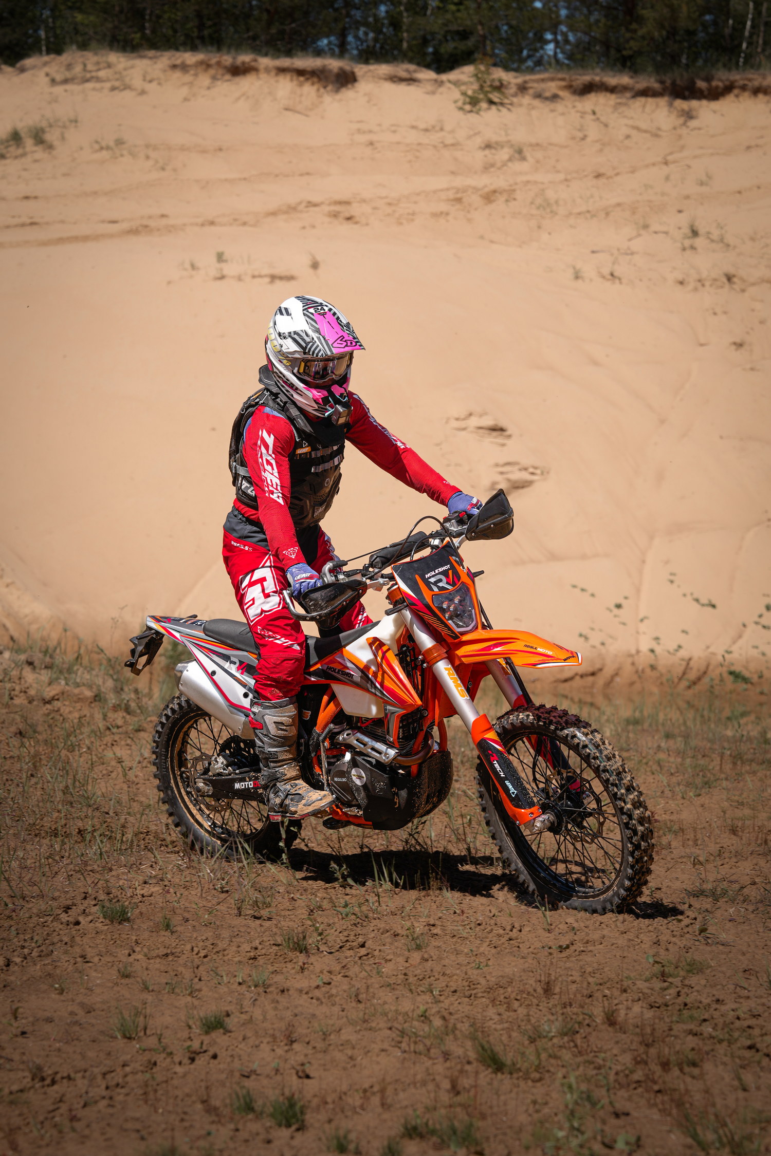 купить Holeshot 300