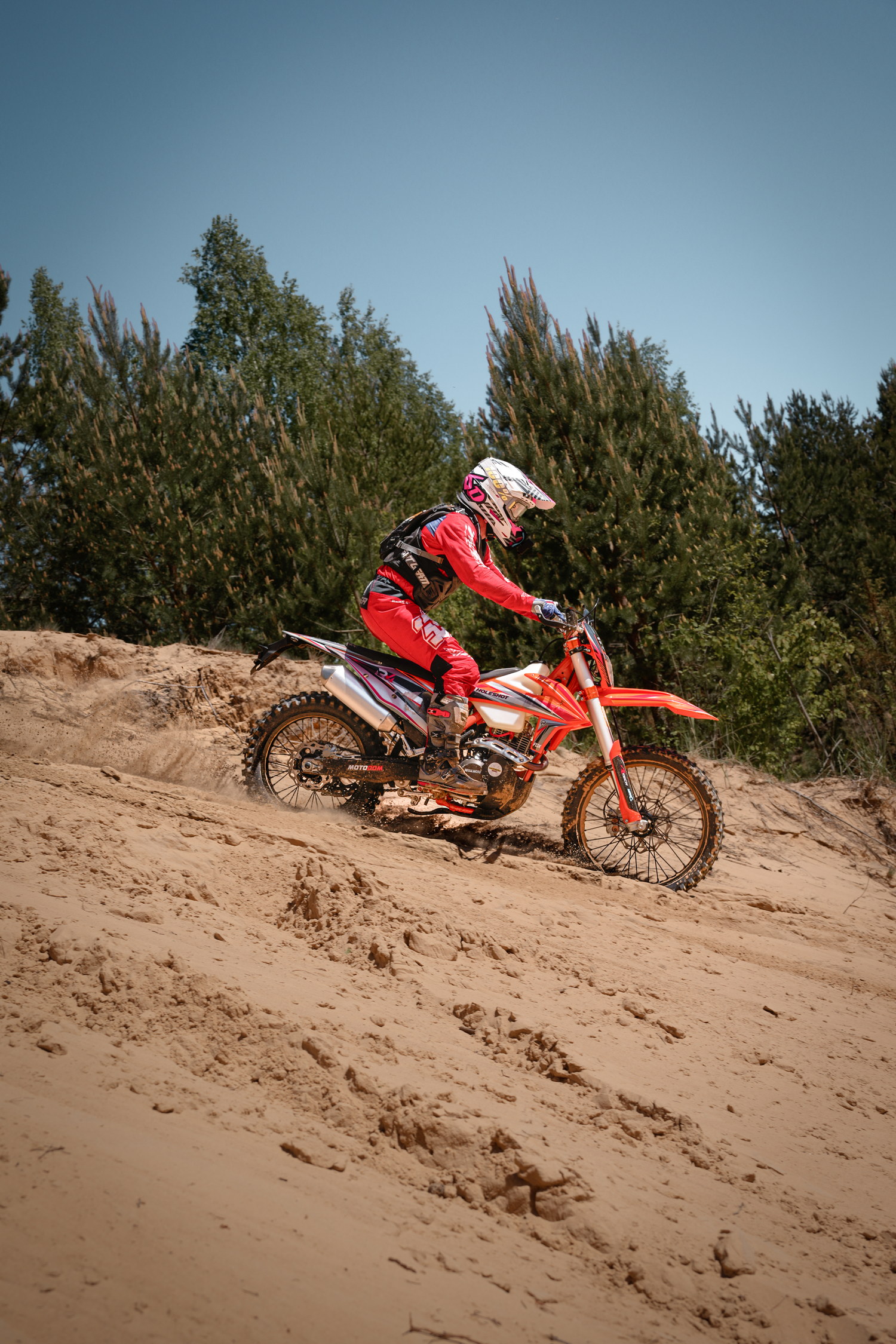 купить Holeshot 300